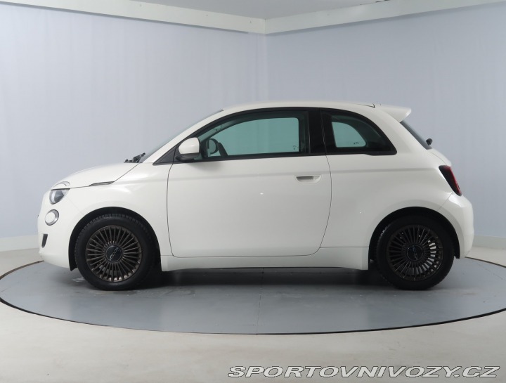 Fiat 500 500e  42 kWh 2022