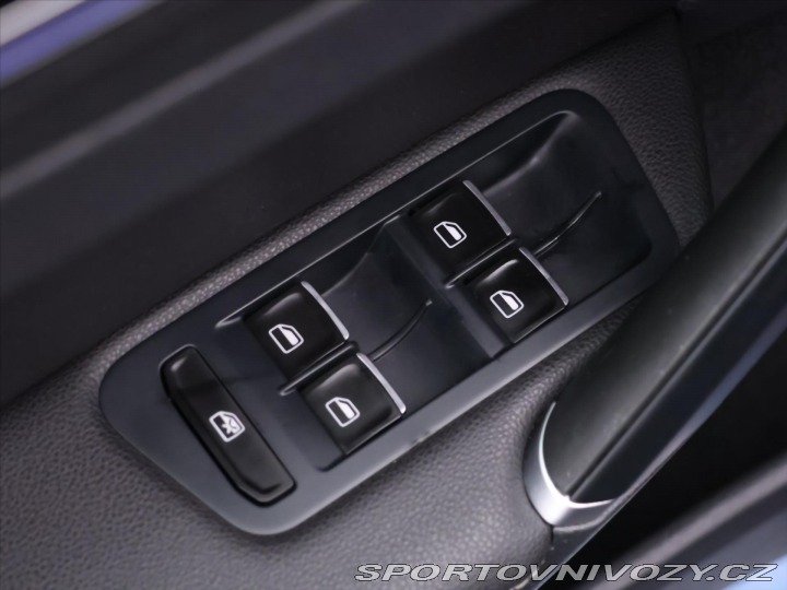 Volkswagen Golf 2,0 TSI R 221kW DSG 4Moti 2016