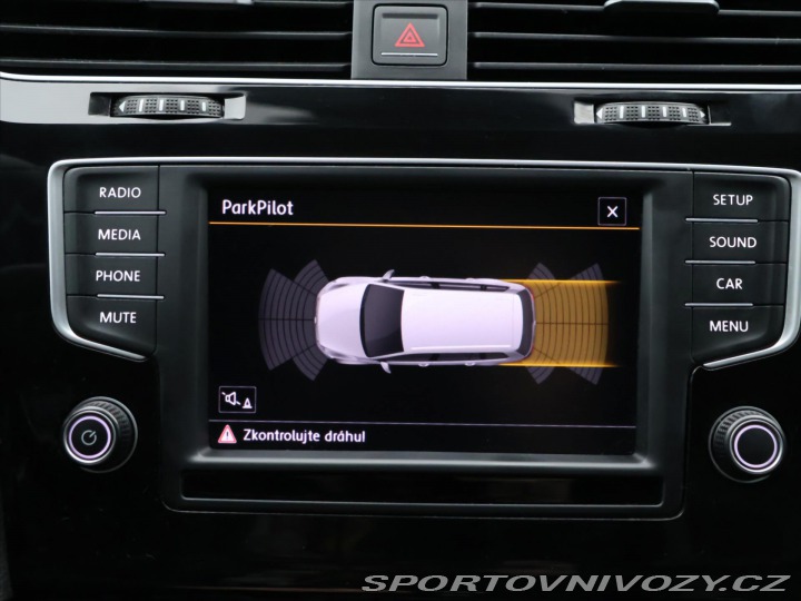 Volkswagen Golf 2,0 TSI R 221kW DSG 4Moti 2016