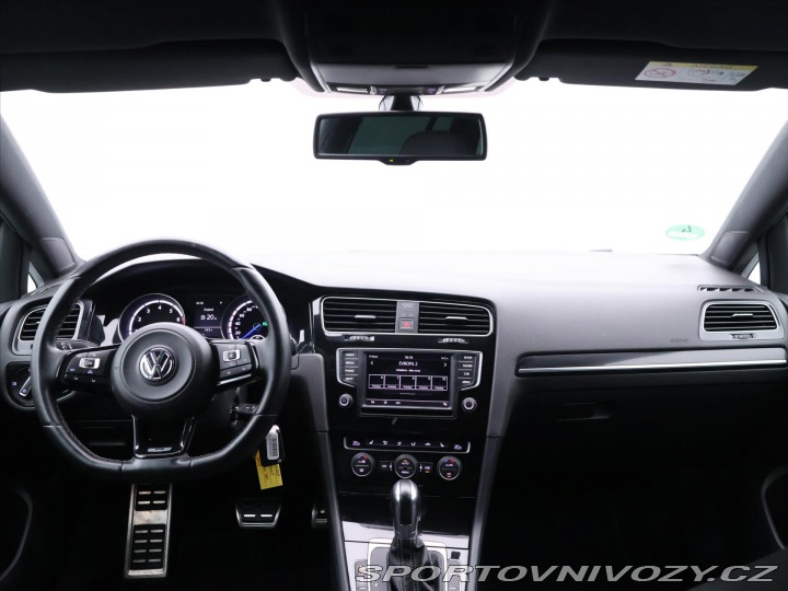 Volkswagen Golf 2,0 TSI R 221kW DSG 4Moti 2016