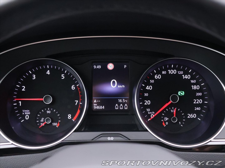 Volkswagen Ostatní modely Passat 2,0 TSI 206kW CZ 4x4 DSG 2021