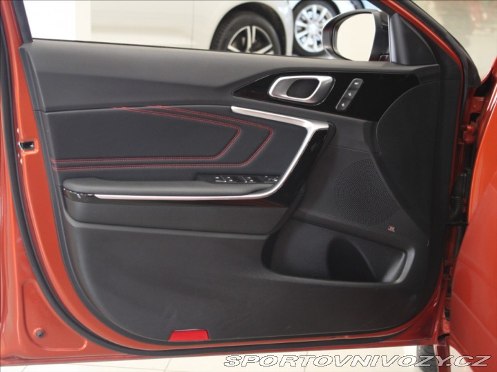 Kia ProCeed 1,6 T-GDI 150kW DCT GT Pr 2023