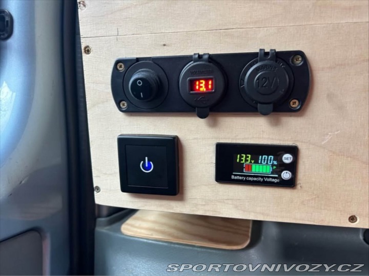 Ford Ostatní modely Transit 2,2   Obytná dodávka 2007