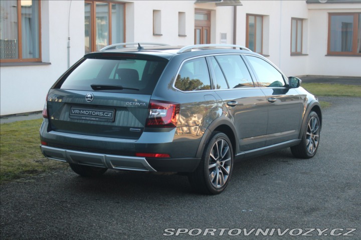 Škoda Ostatní modely Octavia 2,0   TSI 140kW Scout DSG 2019