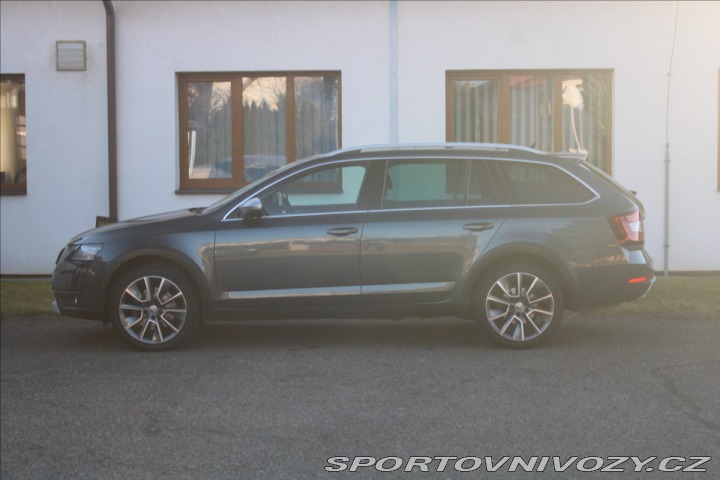 Škoda Ostatní modely Octavia 2,0   TSI 140kW Scout DSG 2019