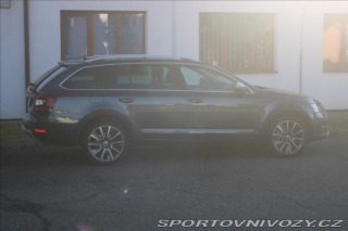 Škoda Ostatní modely Octavia 2,0   TSI 140kW Scout DSG 2019