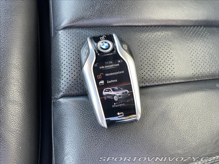 BMW X7 3,0 d M-Paket*Panorama*So 2020