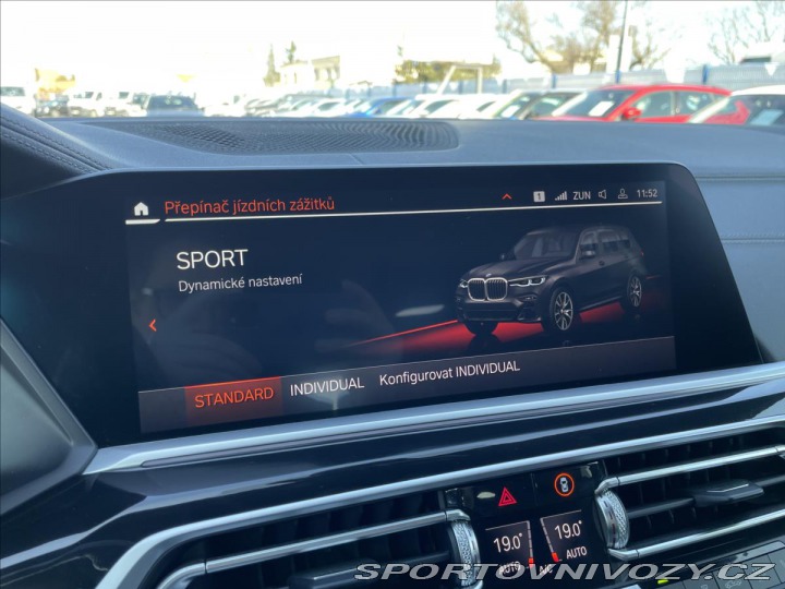 BMW X7 3,0 d M-Paket*Panorama*So 2020