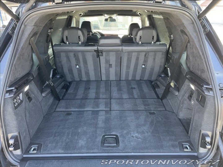 BMW X7 3,0 d M-Paket*Panorama*So 2020