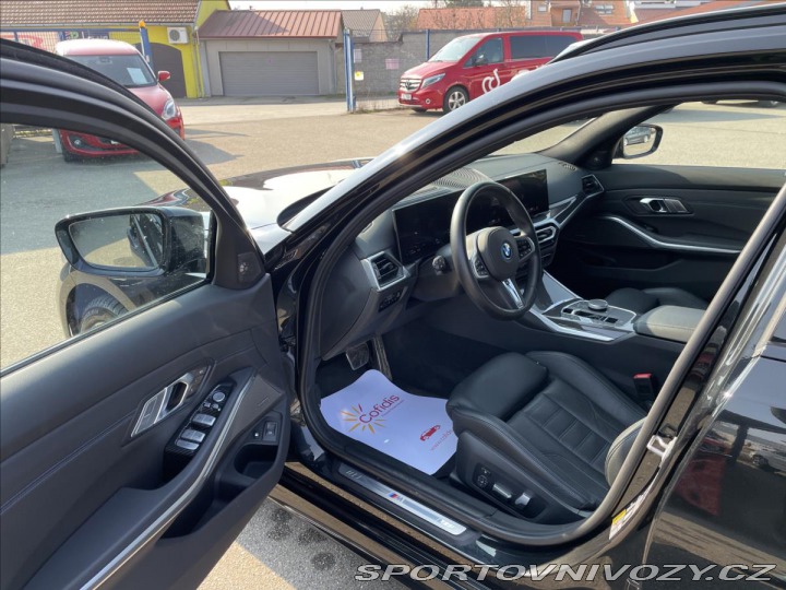 BMW 3 330e xDrive M-Paket Pro*P 2023