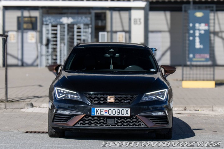 Seat Leon ST Cupra / 221 kW / A/T 2018