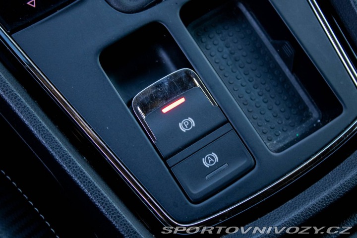 Seat Leon ST Cupra / 221 kW / A/T 2018