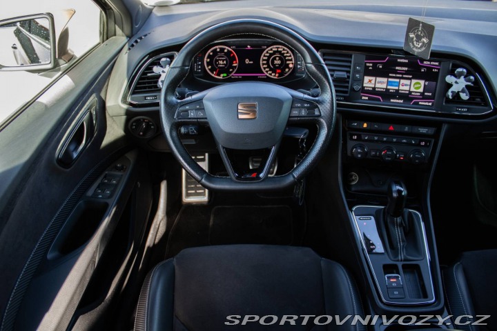 Seat Leon ST Cupra / 221 kW / A/T 2018