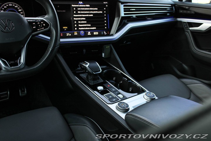 Volkswagen Ostatní modely Touareg  3.0 TDI 210kW R-Line 4Mo 2021