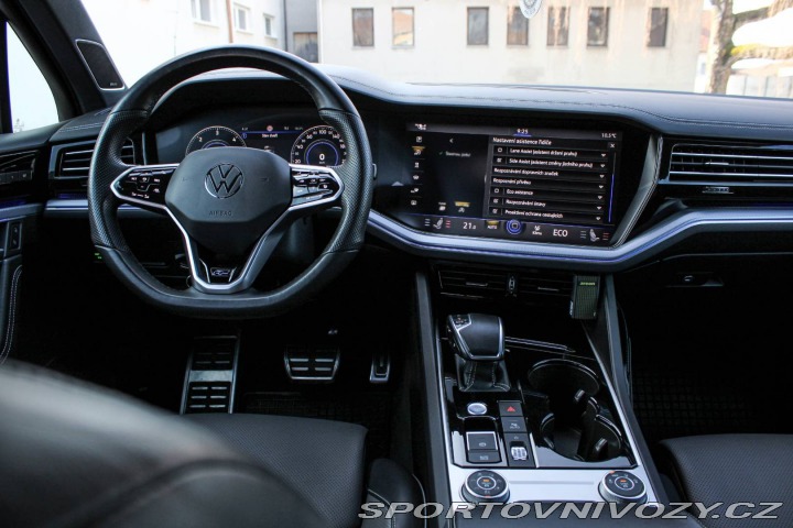 Volkswagen Ostatní modely Touareg  3.0 TDI 210kW R-Line 4Mo 2021
