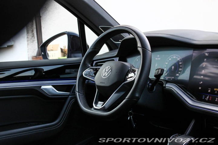 Volkswagen Ostatní modely Touareg  3.0 TDI 210kW R-Line 4Mo 2021