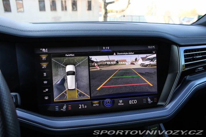 Volkswagen Ostatní modely Touareg  3.0 TDI 210kW R-Line 4Mo 2021