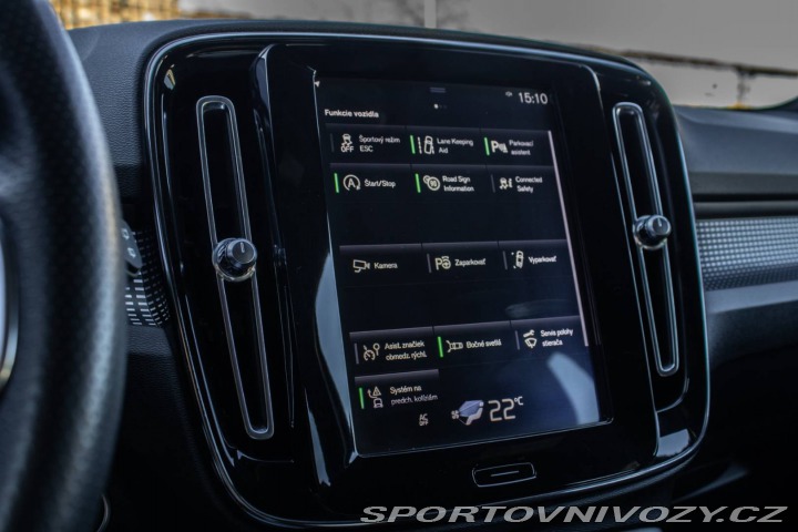 Volvo Ostatní modely XC40  T5 R-Design 182kw AT/8 4 2018