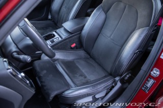 Volvo Ostatní modely XC40  T5 R-Design 182kw AT/8 4 2018