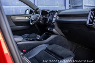 Volvo Ostatní modely XC40  T5 R-Design 182kw AT/8 4 2018