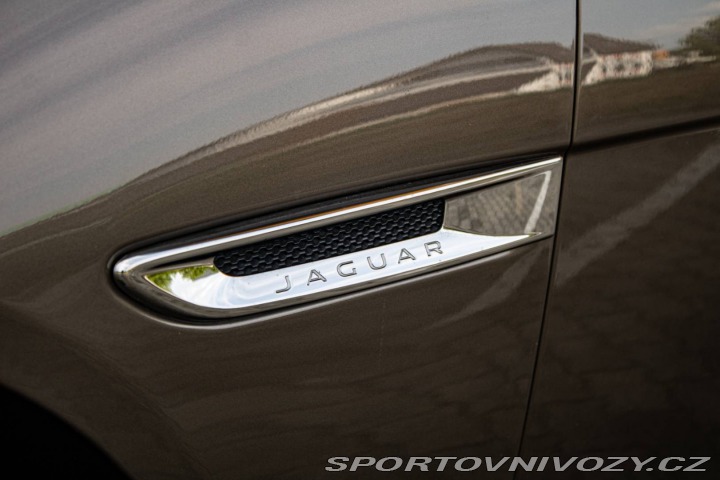 Jaguar XF 3.0D TDV6 Portfolio Auto 2016