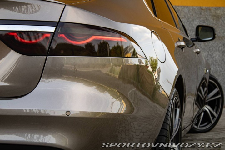 Jaguar XF 3.0D TDV6 Portfolio Auto 2016