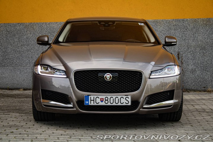 Jaguar XF 3.0D TDV6 Portfolio Auto 2016