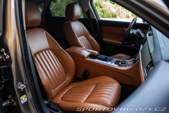 Jaguar XF 3.0D TDV6 Portfolio Auto 2016