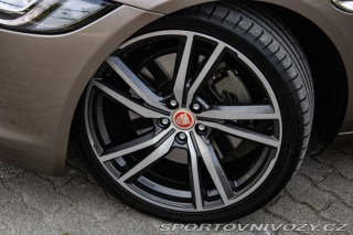 Jaguar XF 3.0D TDV6 Portfolio Auto 2016