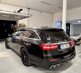 Mercedes-Benz E AMG 63