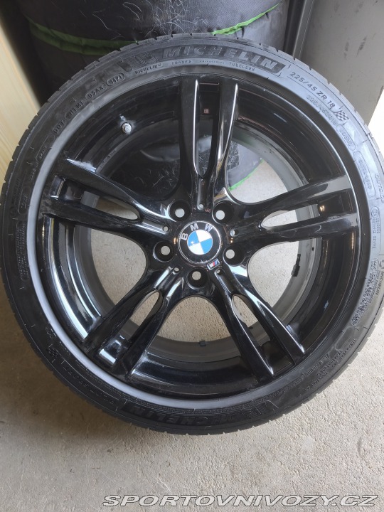 BMW 3 F30, 330d 2012