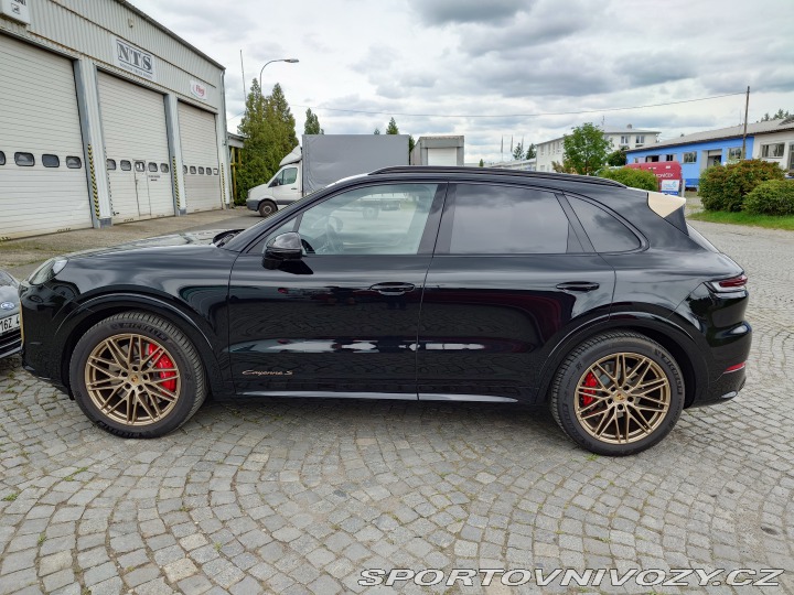 Porsche Cayenne S 2024