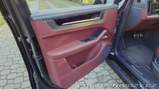 Porsche Cayenne S 2024