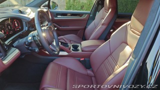Porsche Cayenne S 2024