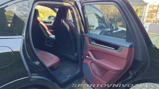 Porsche Cayenne S 2024