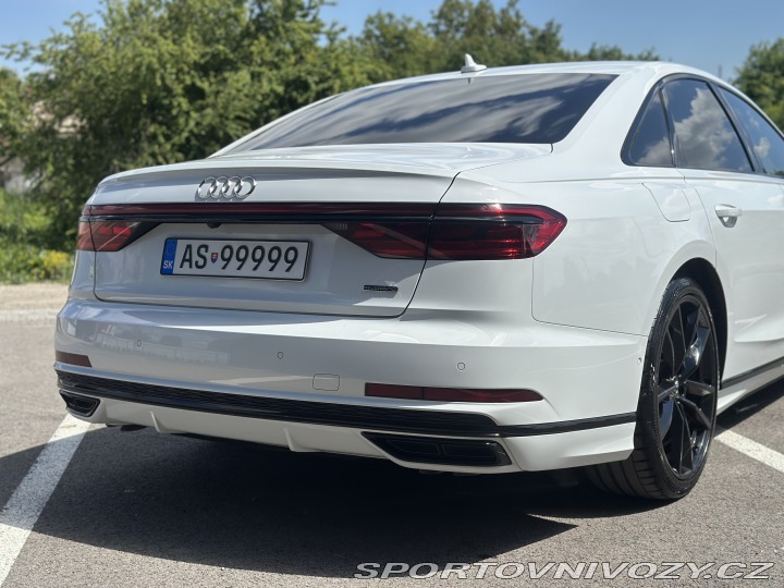 Audi S8 2022