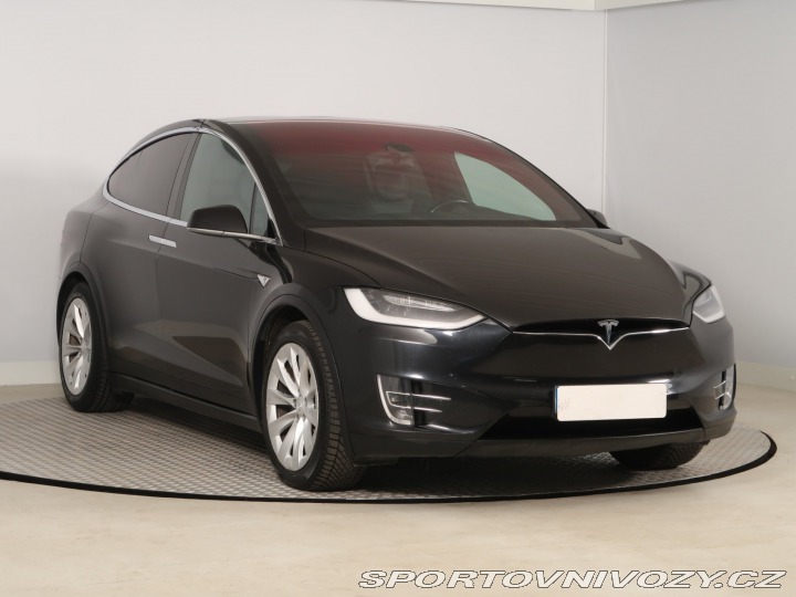 Tesla Model X 90D 2016