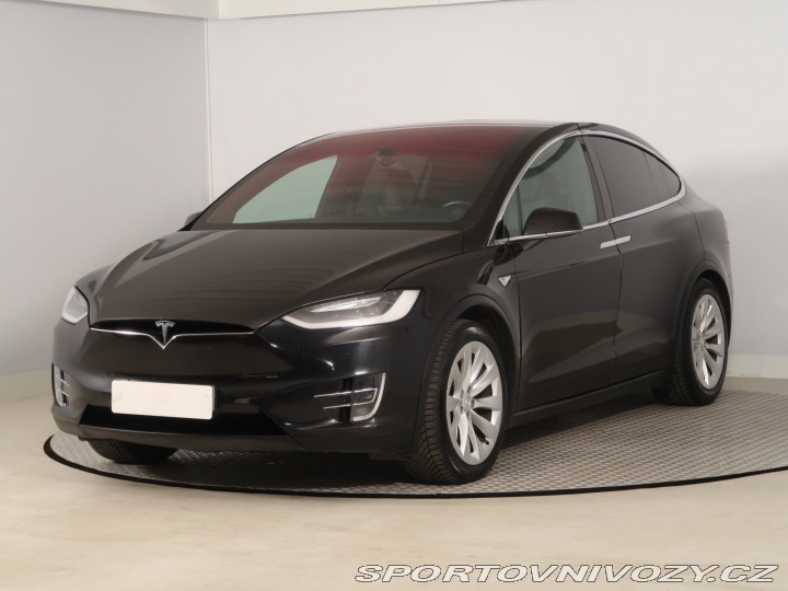 Tesla Model X 90D 2016