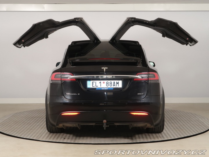 Tesla Model X 90D 2016