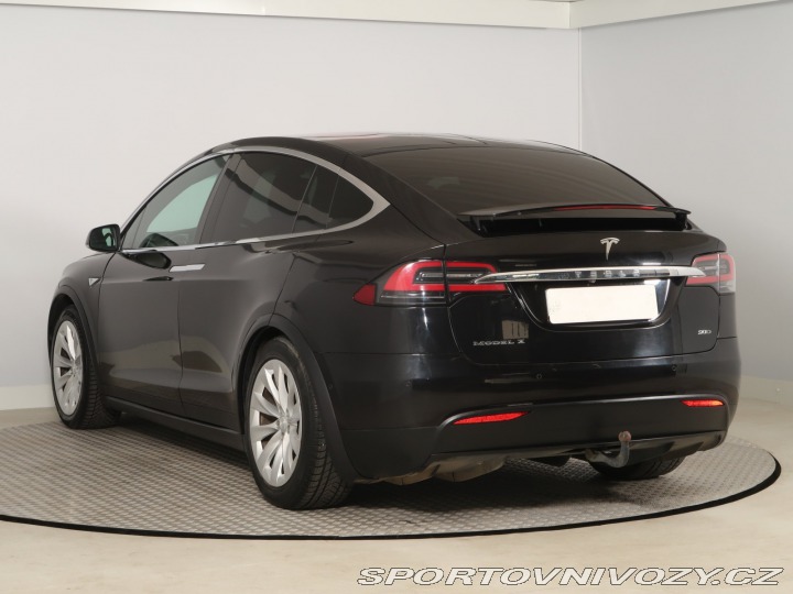 Tesla Model X 90D 2016