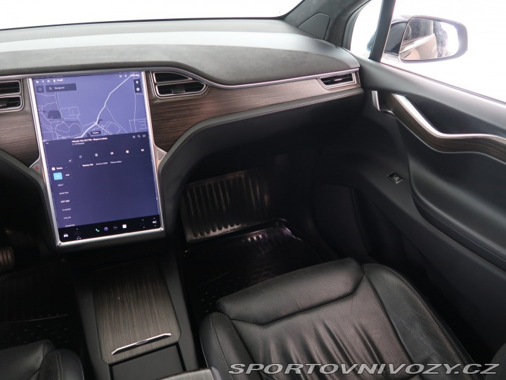 Tesla Model X 90D 2016