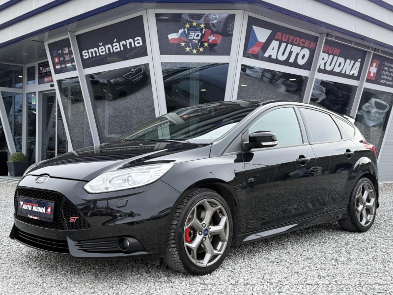 Ford Focus ST 2,0 ST 184kW EcoB REZERVA