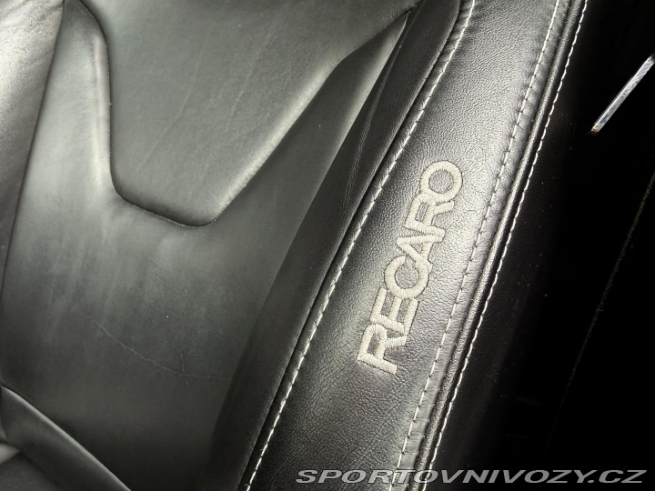 Ford Focus ST 2,0 ST 184kW EcoB REZERVA 2012