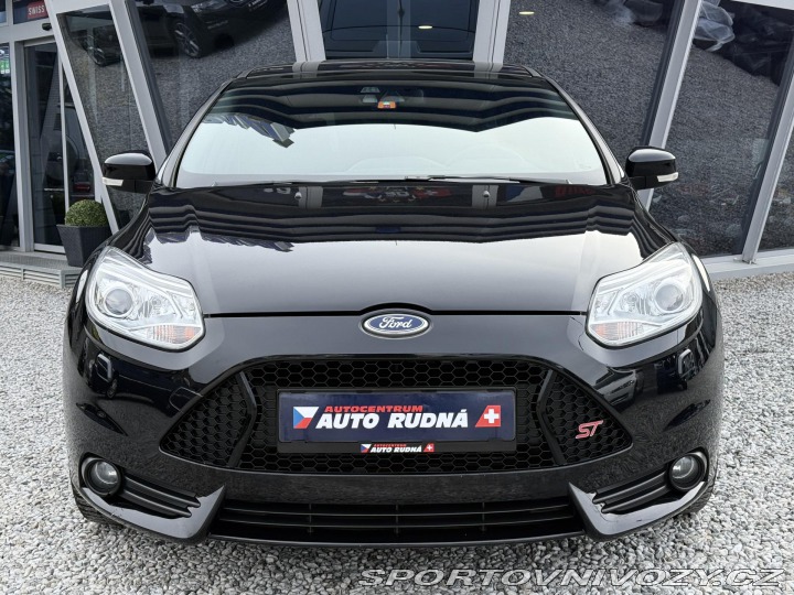 Ford Focus ST 2,0 ST 184kW EcoB SCTi 2012