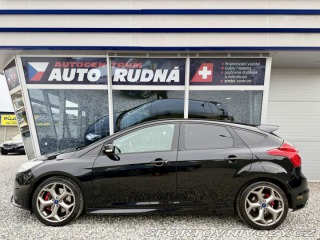 Ford Focus ST 2,0 ST 184kW EcoB SCTi 2012