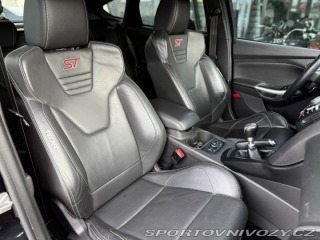 Ford Focus ST 2,0 ST 184kW EcoB SCTi 2012