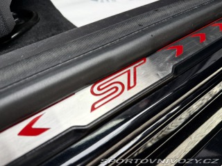 Ford Focus ST 2,0 ST 184kW EcoB SCTi 2012