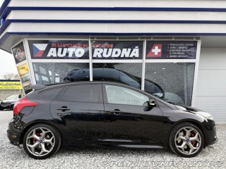 Ford Focus ST 2,0 ST 184kW EcoB SCTi 2012