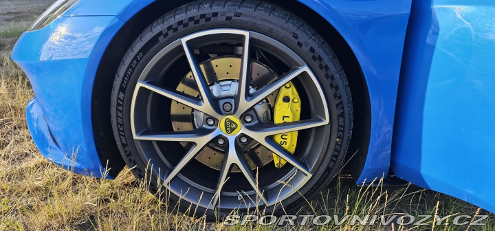 Lotus Emira V6 First Edition MT 2022