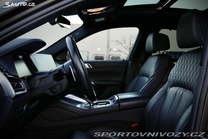 BMW X6 m50i 2021